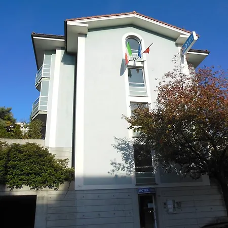 Garni Sport Hotell Ascona